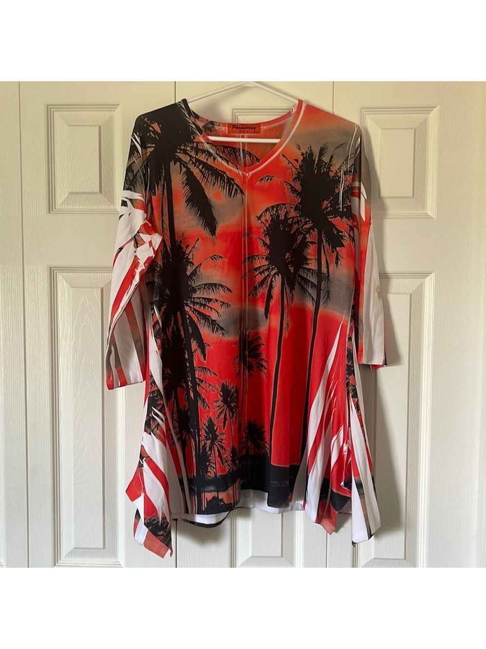 Phoenician USA Long Shirt Size L❤️❤️